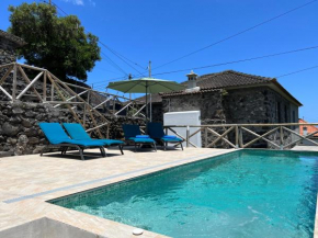 Gouveia Cottage